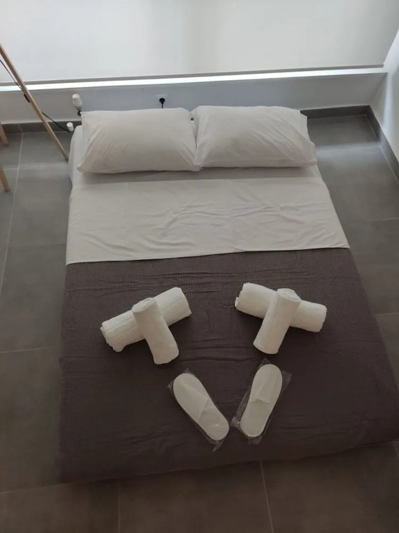 Studio Stratos With 1 Bathrooms