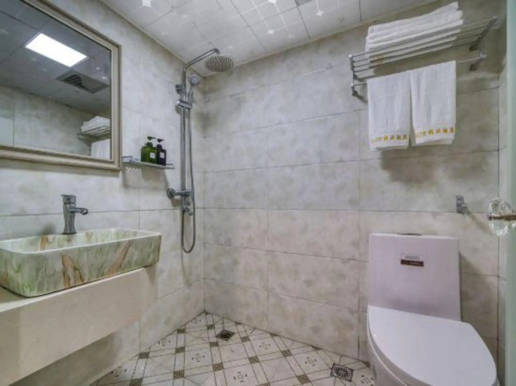 Hangzhou Hai Tao Holiday Hotel
