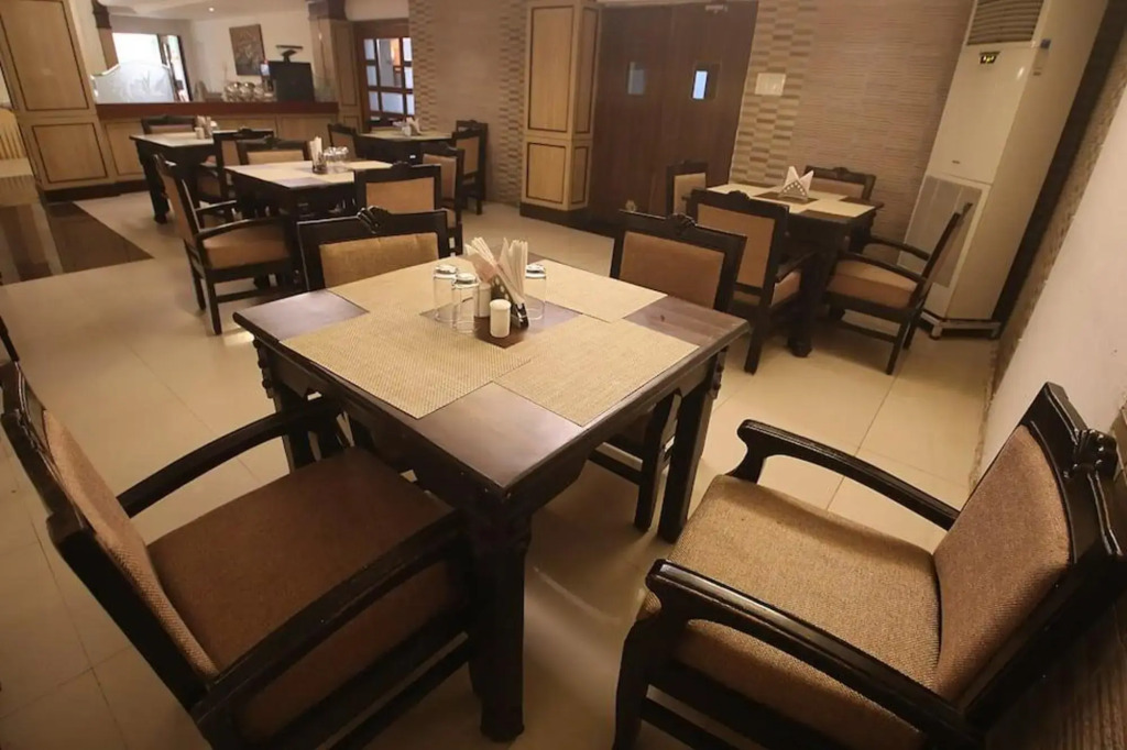 Kalchuri Residency