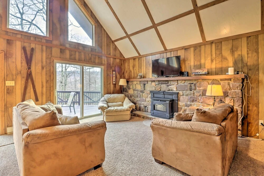 Lake Harmony Access: Home w/ Game Room + Fire Pit