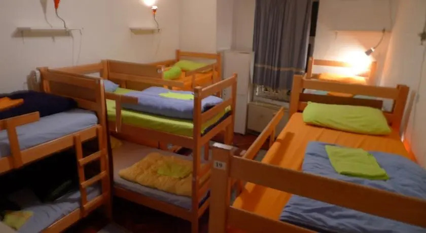 Chillton hostel