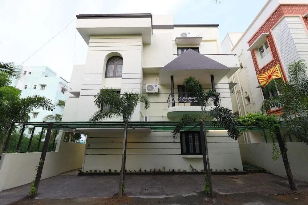 OYO Flagship 15924 Jas Residency