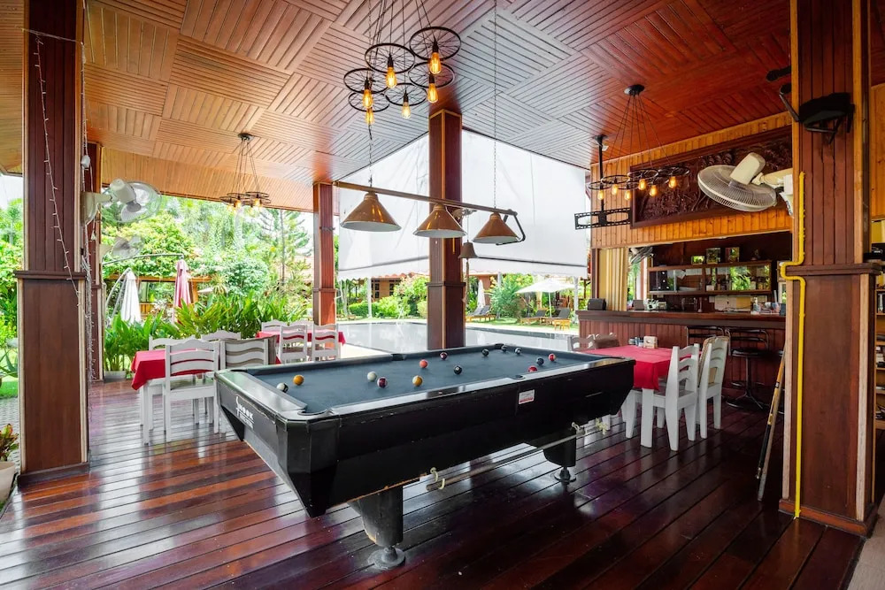 Bang Saray Village Resort