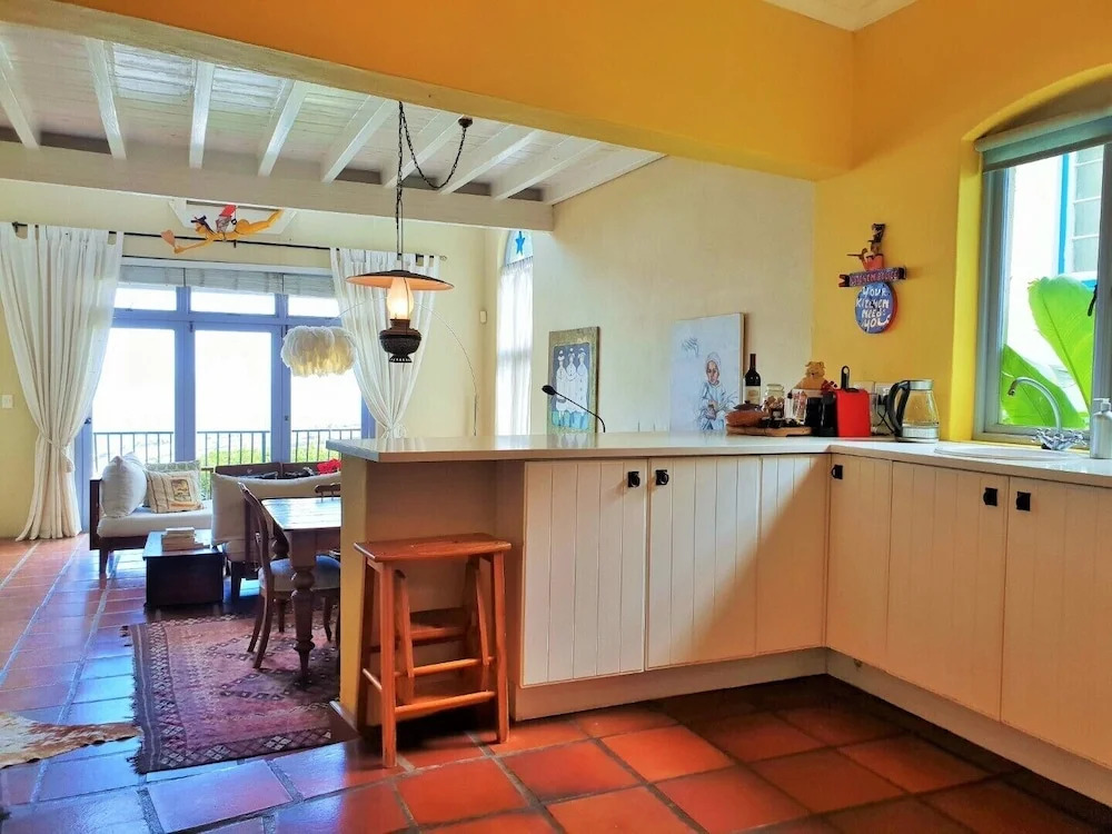 Cardamom House Sleeps 4