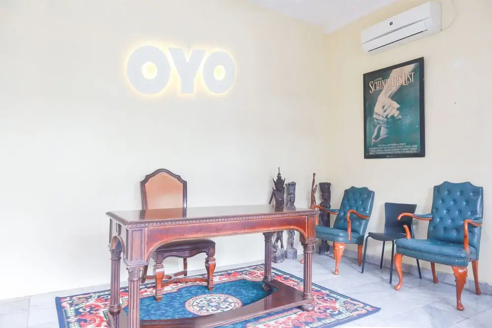 OYO 2196 Ss Homes