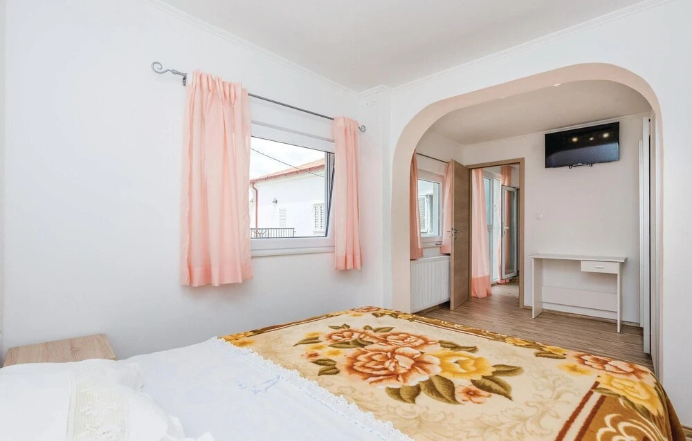 Stunning Home in Novi Vinodolski With Wifi and 3 Bedrooms