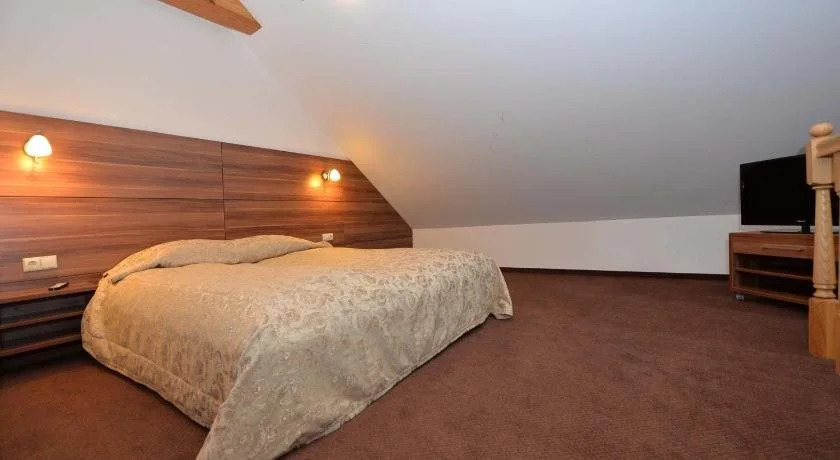 Guest House & Villa Astoma