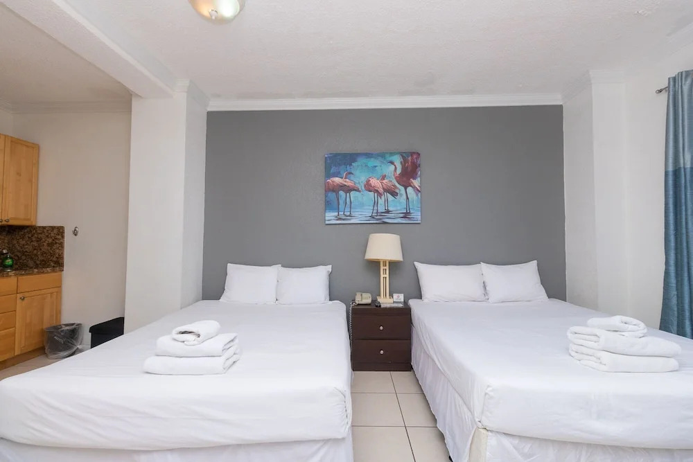 519 City View Hollywood Beach