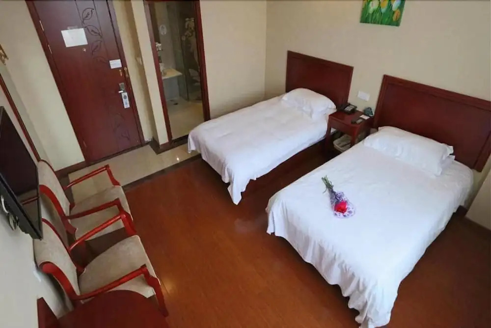 GreenTree Inn Shanghai PVG HuaXia East Rd Station Hotel