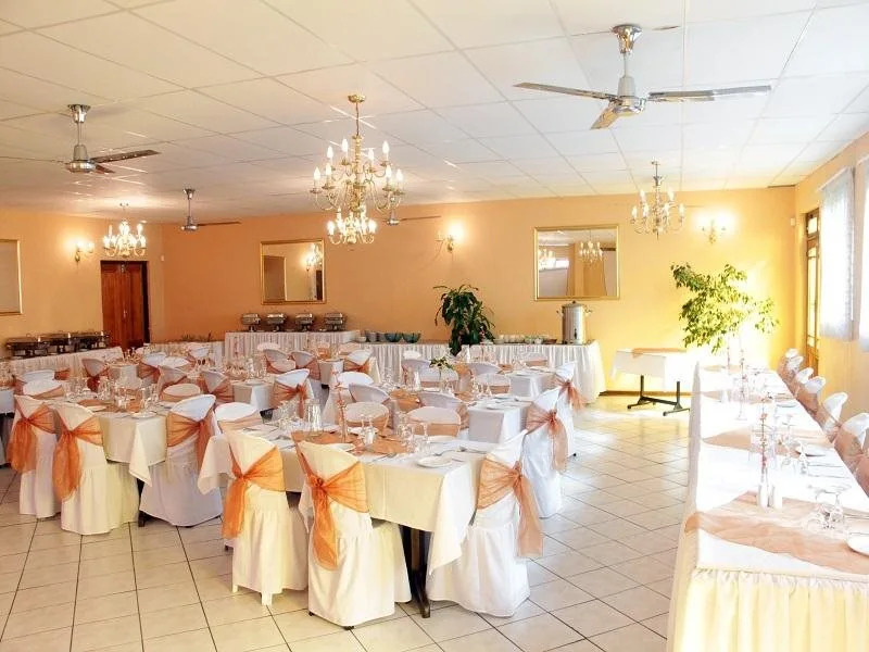 Helpmin Hotel