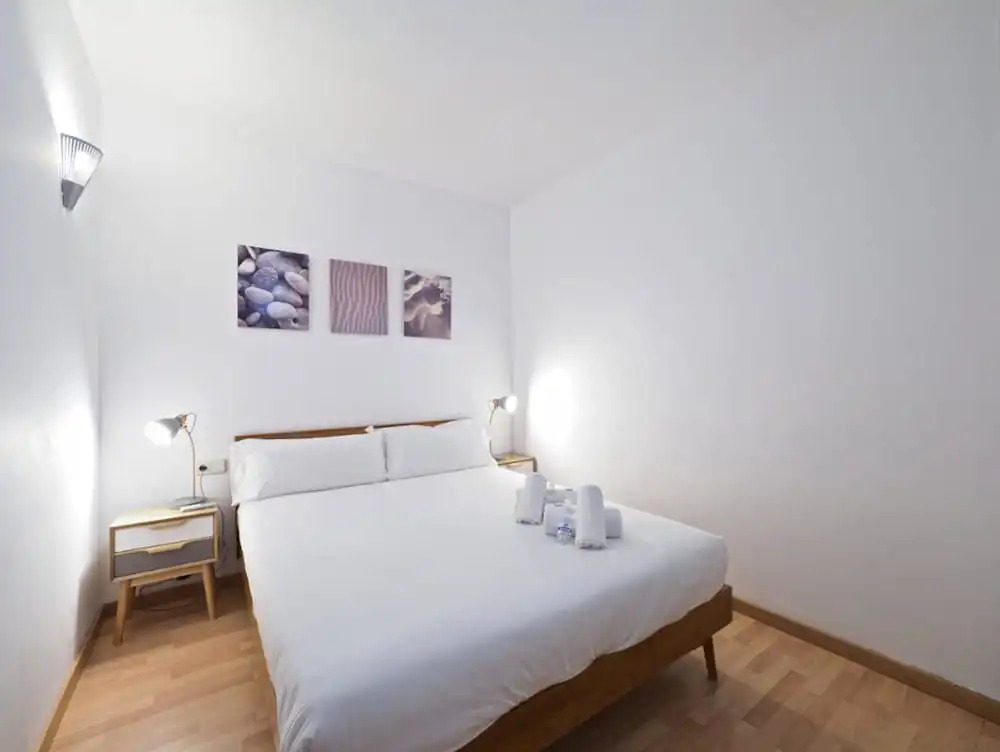 BarcelonaForRent Sant Pau Barcelona Suites
