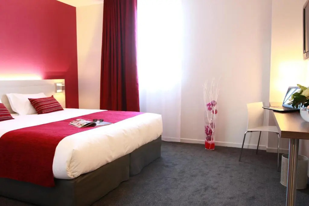 Brit Hotel Vannes - Theix Golfe du Morbihan