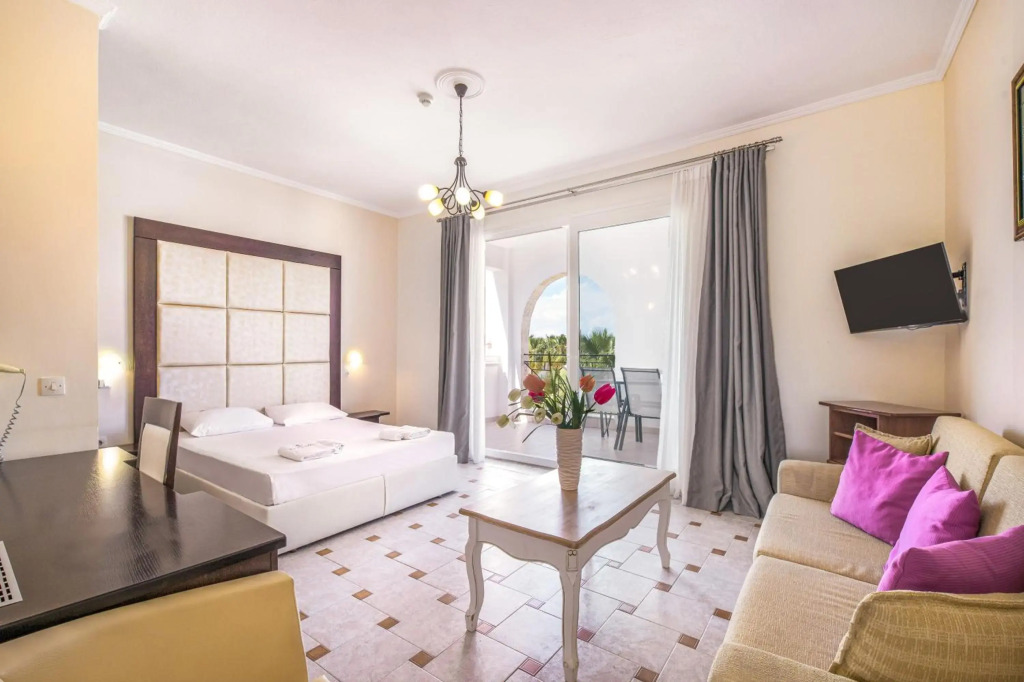 Tresor Hotel