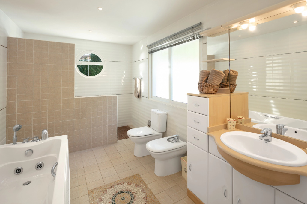 Large Family Villa 500m From Beach with Stunning Views