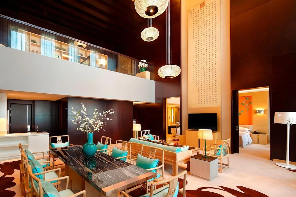 Four Points by Sheraton Luohe