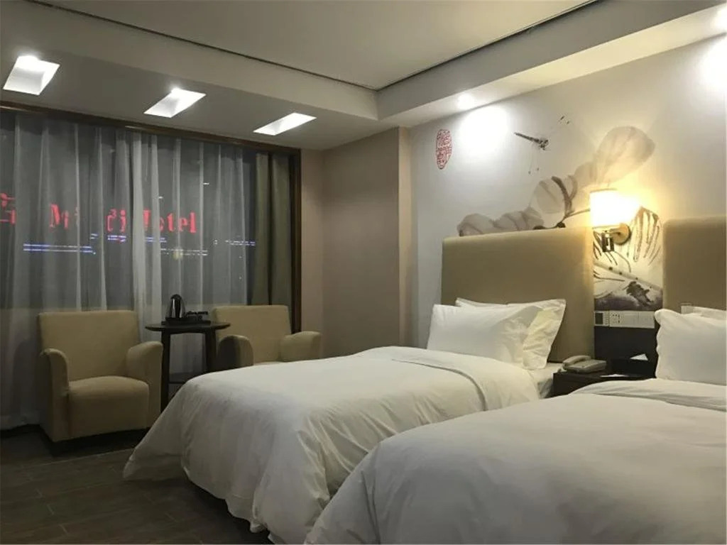 Chonpines Hotel·Yiwu International Trade City