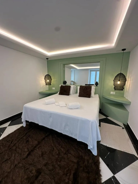 Unique Vacation Rental in Losone