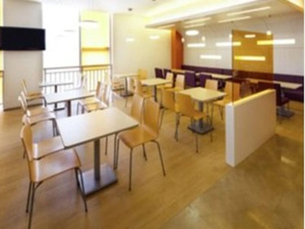 Ibis Styles Wuhan Optics Valley Square Minzu University