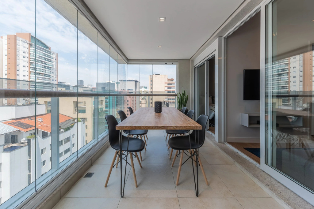Apartamento estiloso com varanda| Vila Olímpia