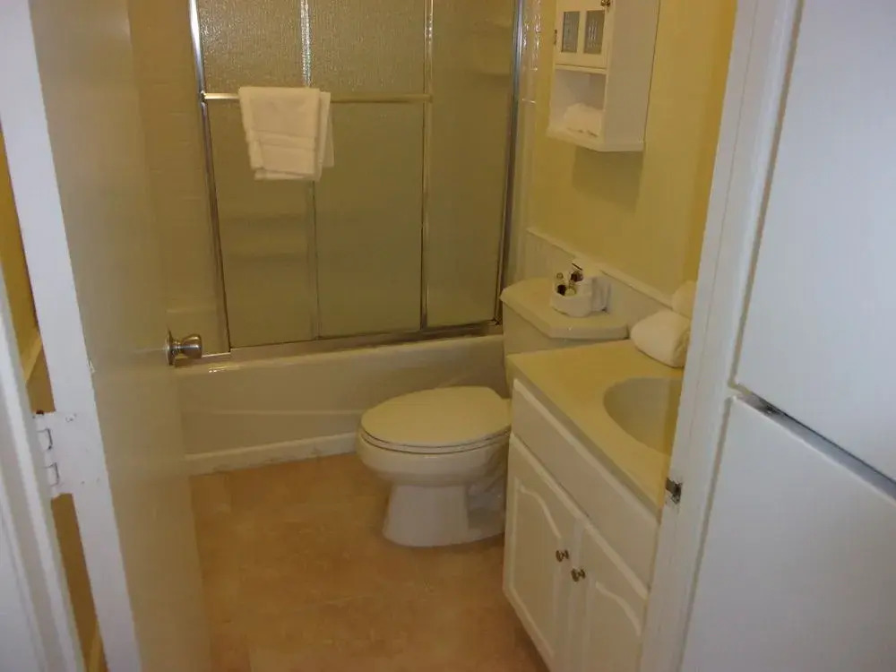 Marco Island Lakeside Inn
