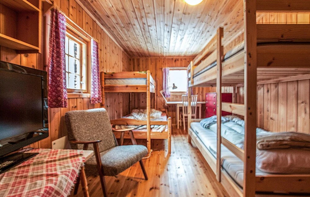 3 Bedroom Lovely Home In Tynset