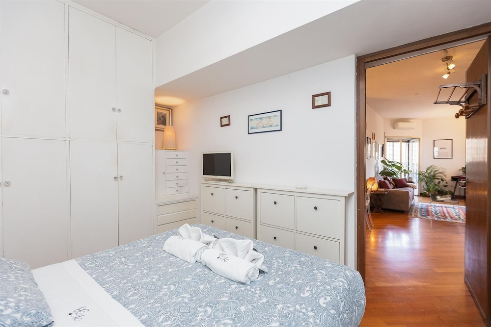 Trastevere Relax by Rental in Rome