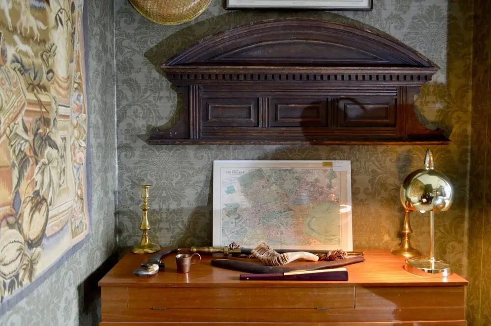 Traditional Boutique Apartment off Leith Walk
