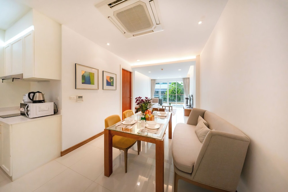 The Pelican Residence & Suites Krabi