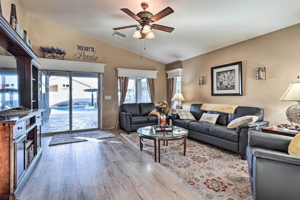 Maricopa Home w/ Swim-up Bar, Heated Pool & Slide
