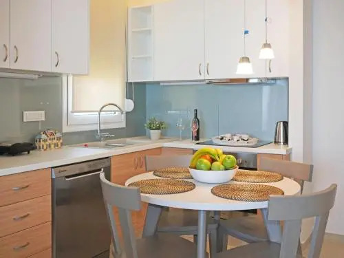 Sonja Beachfront Apartments