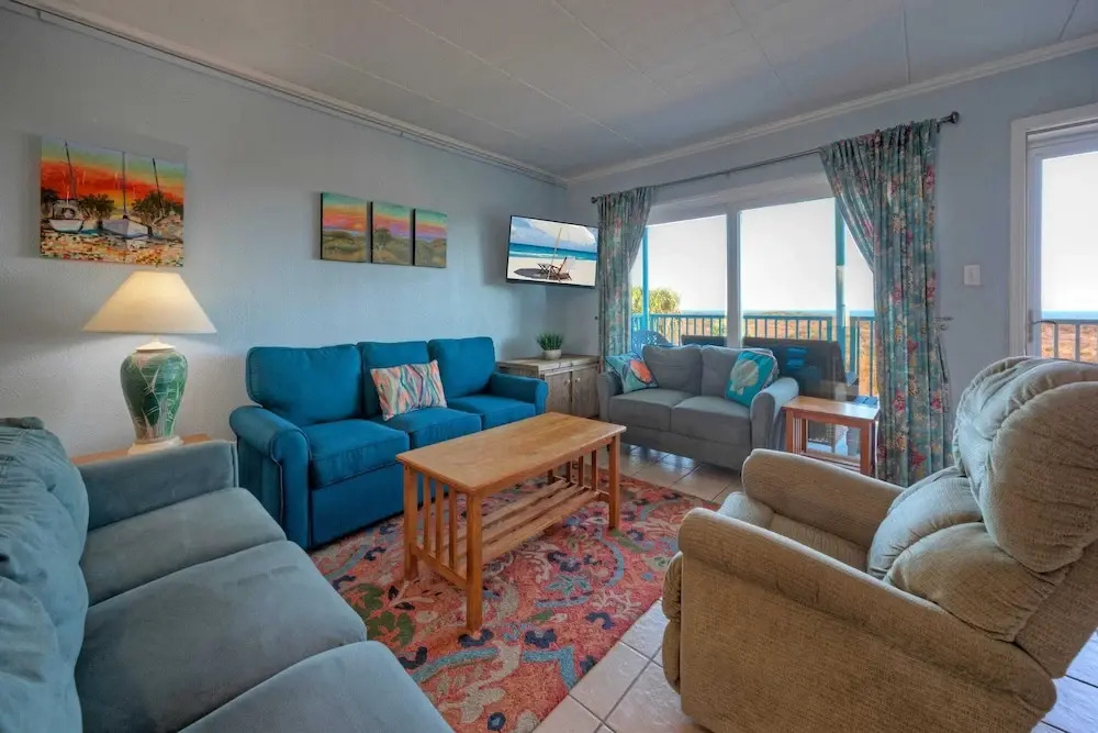 15 Condos, Sleeps 96 w/ Pools & Beach Access Island Retreat by Avantstay