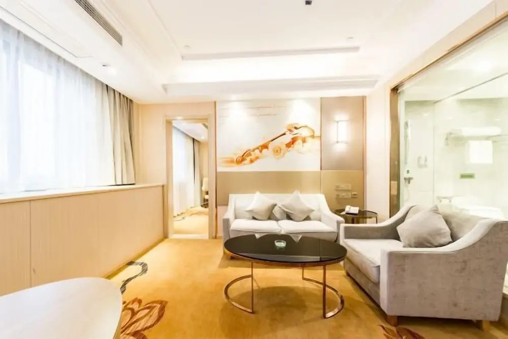 Vienna Hotel (Dongtai Chengdong New District)