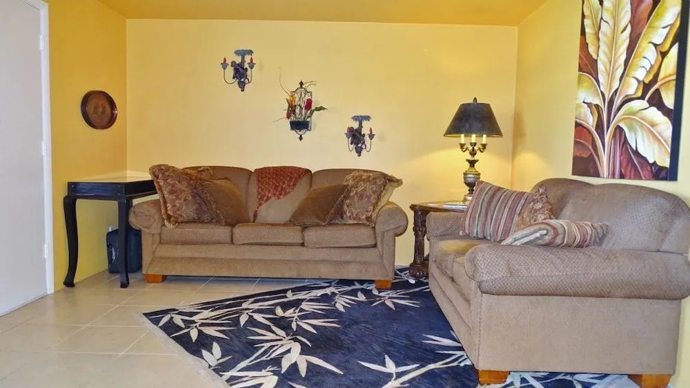 Marco Inn Villas D9 #65076 1 Bedroom 1 Bathroom Condo
