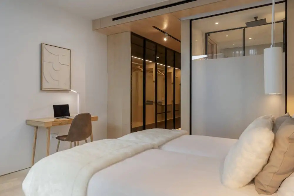 Luxury, in the Heart of the City - Savoy Insular I
