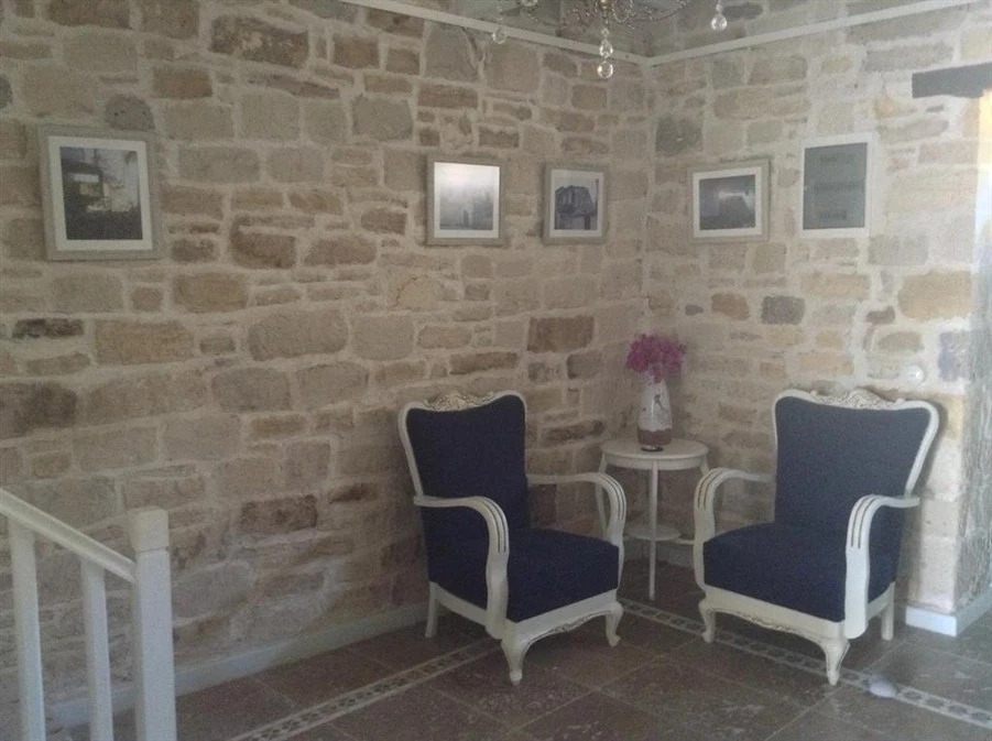 Eski Tas Hotel