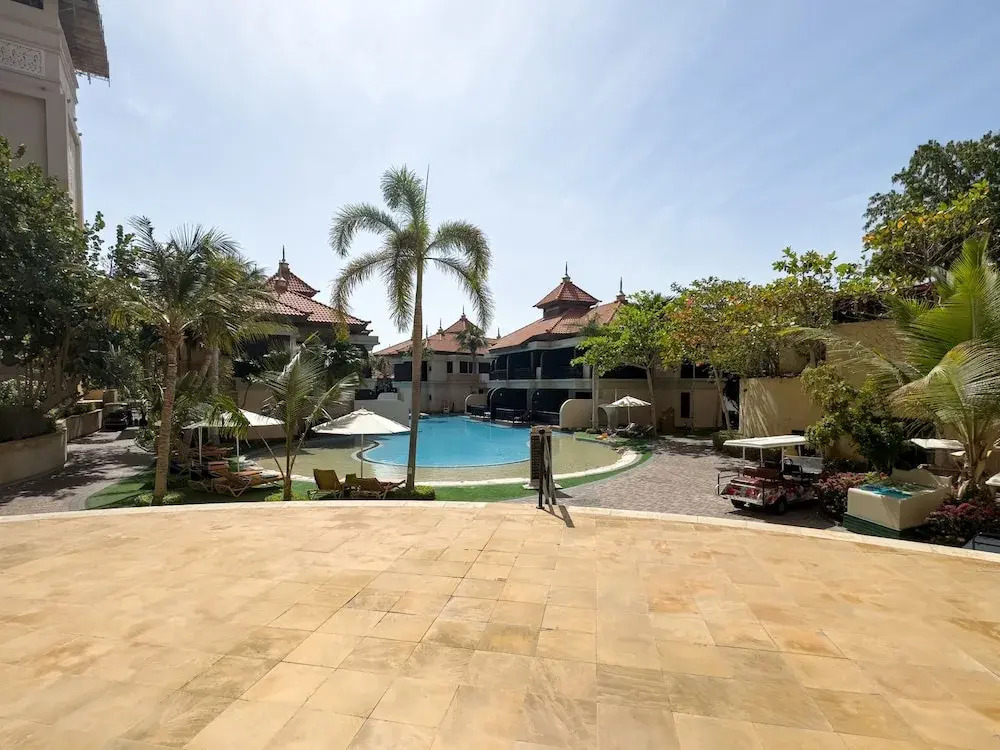 Luxury StayCation - Exquisite 1BR with Stunning Views on Palm Jumeirah