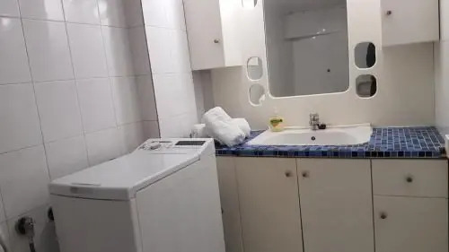 Maisonaitte-Athens Center, 4 BD, 2 BATH