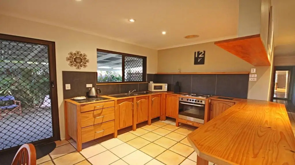15 Clematis Court