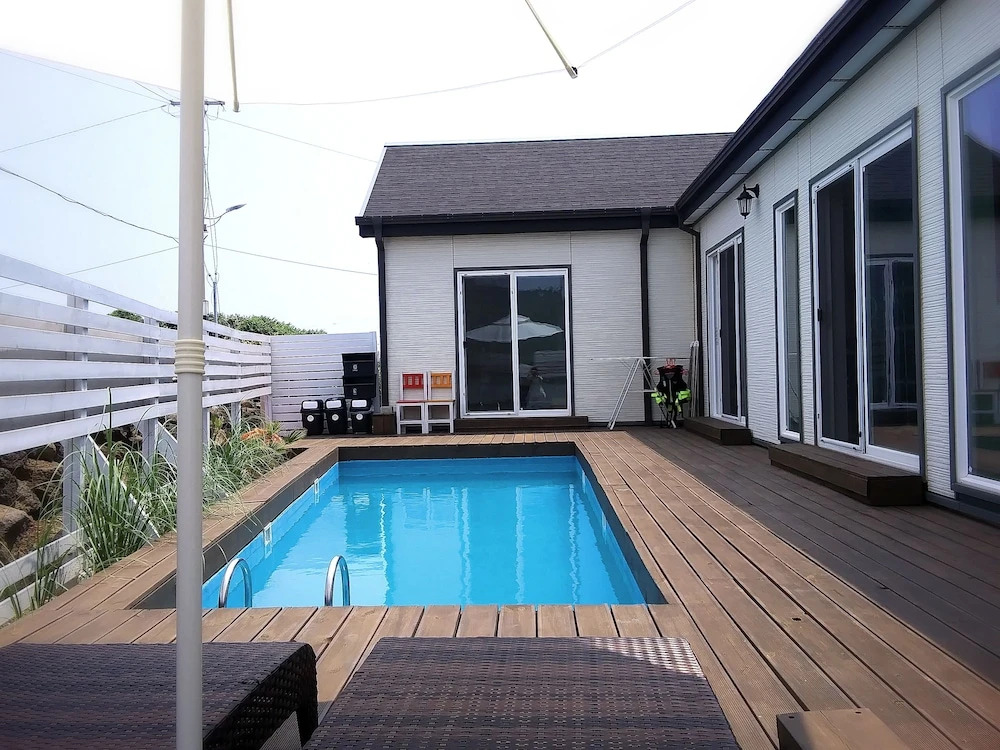 Pool villa JIP