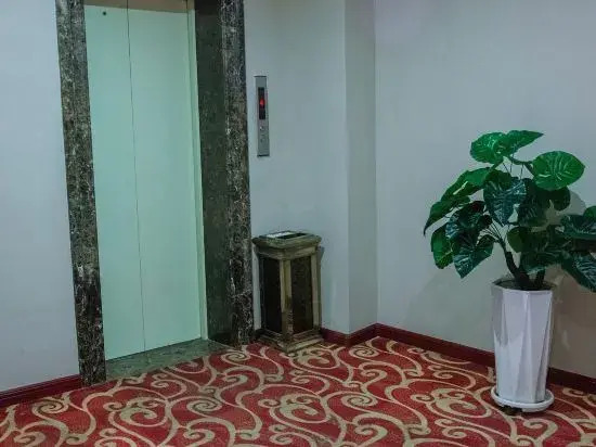Tongliao Zhuoyuan Hotel