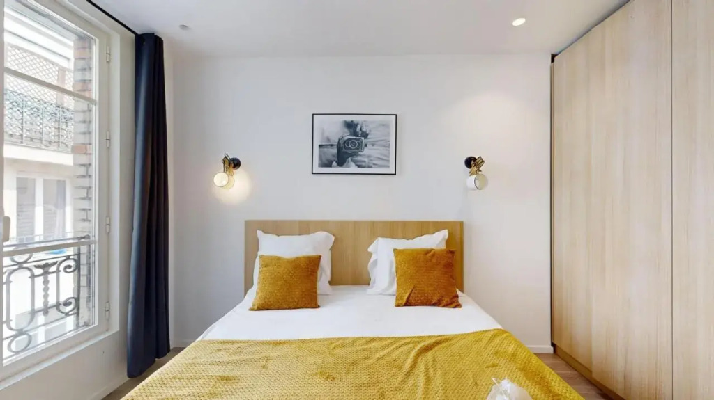 154 Suite Phil 1 BDR with Terrace Paris