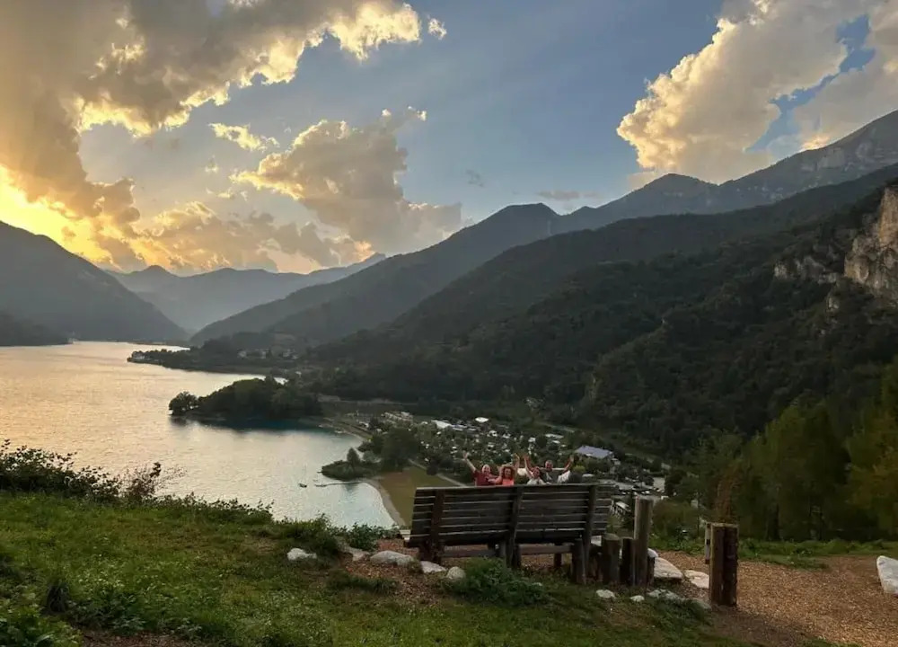 Renovated Apartment With Lake View, Swimming Pool, Wifi, in Val di Ledro