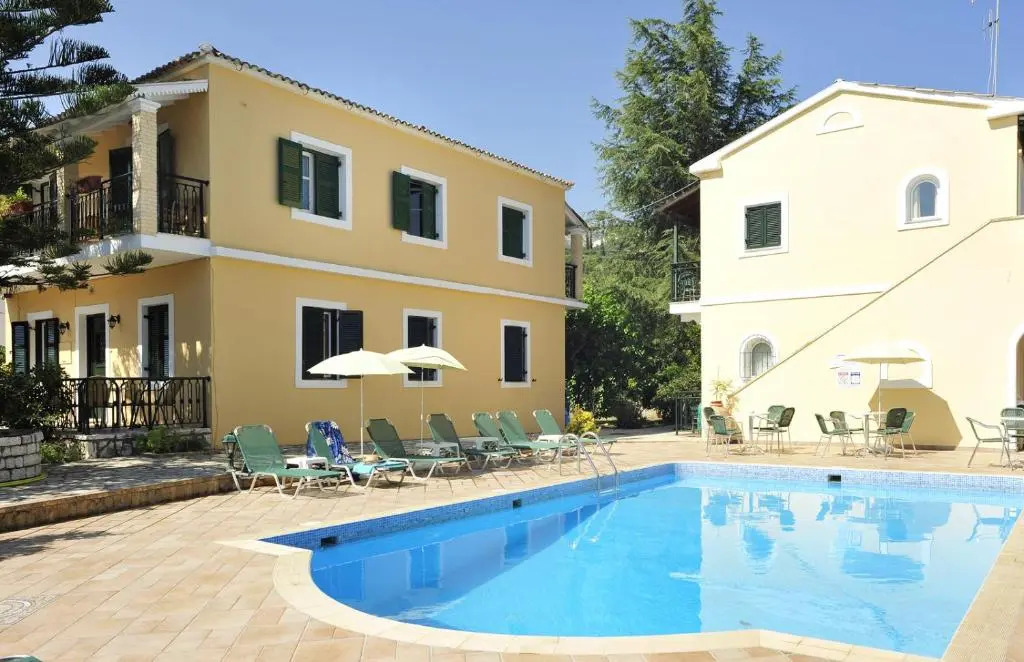 Balaris Apartments