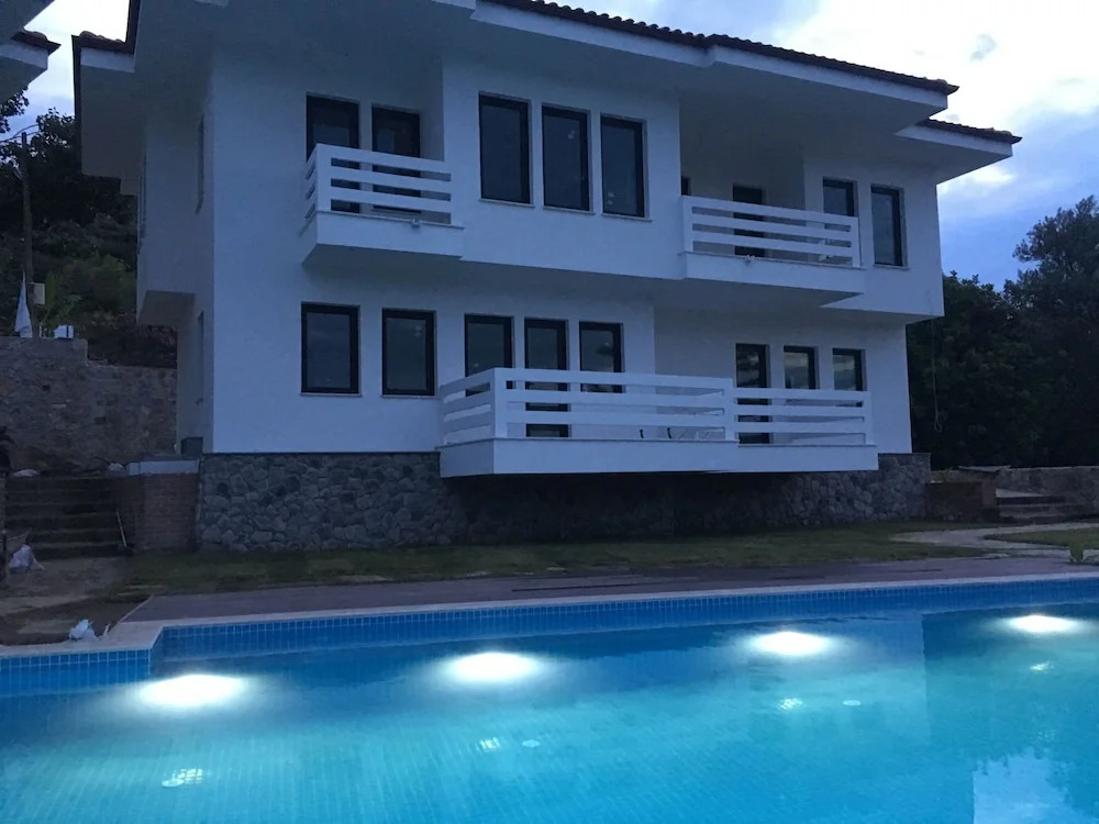 Gala Selimiye