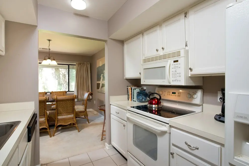 New Listing! Palmetto Dunes Condo, By Beach & Golf Condo