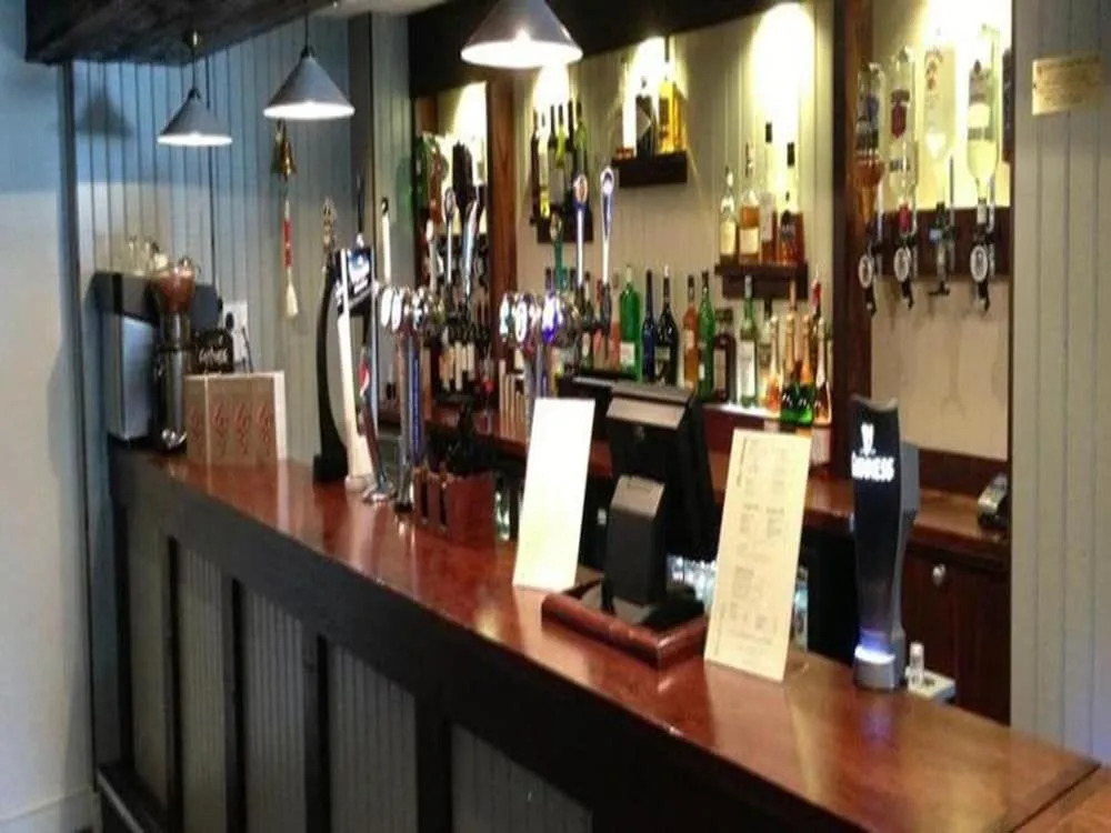 Beverley Inn & Hotel