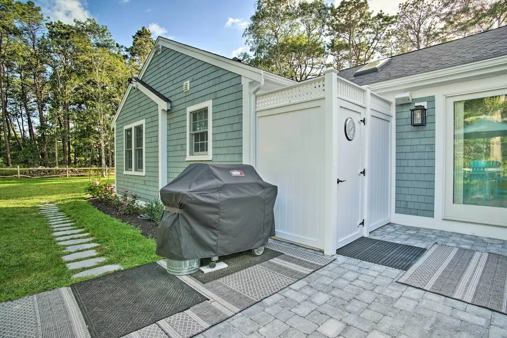 Walk to Beach: Home w/ Grill in South Yarmouth
