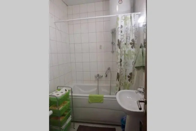 Roman Gardens Studio Apartment
