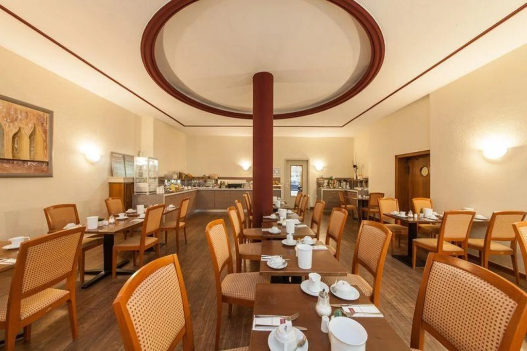 Palm Premium Hotel & Apartments