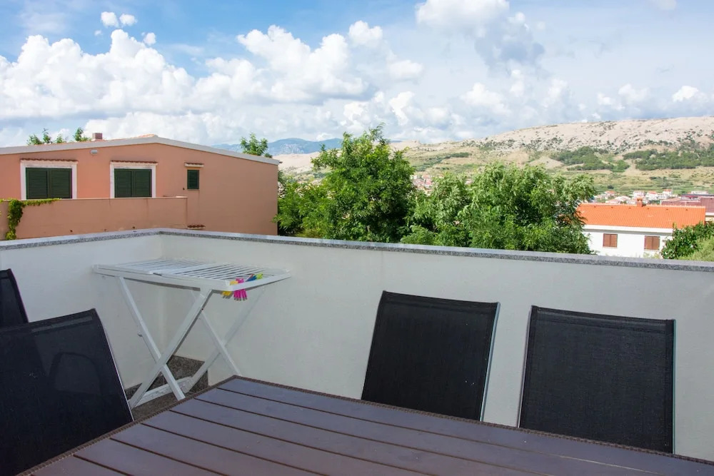 Sv. Jelena apartments